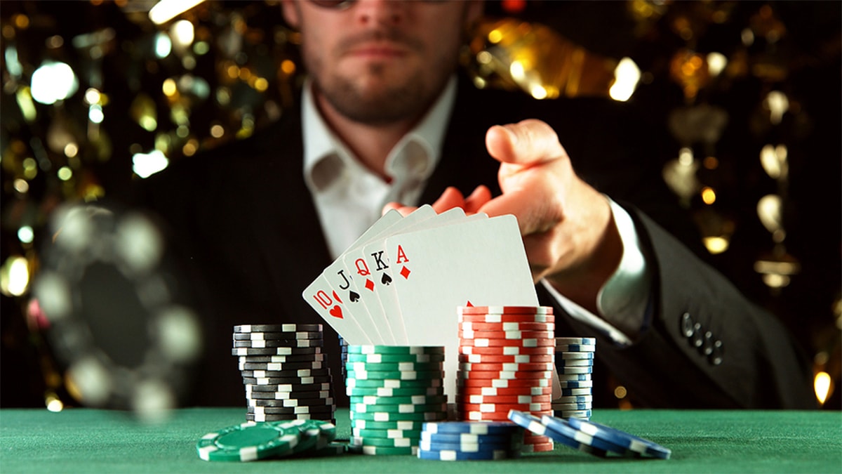 How To show Casino Better Than Anyone Else